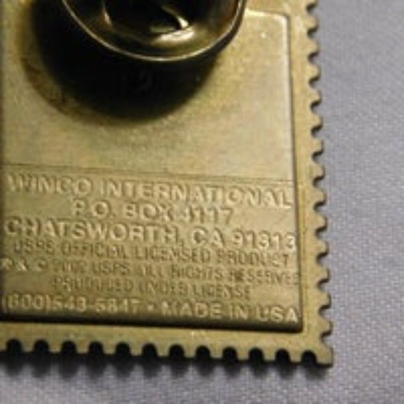 We The People United We Stand Lapel Pin - Picture 4 of 4